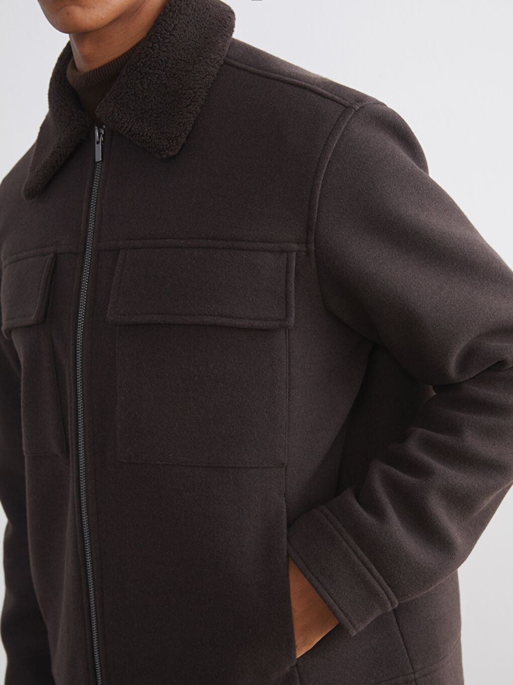 معطف بني رجل-2