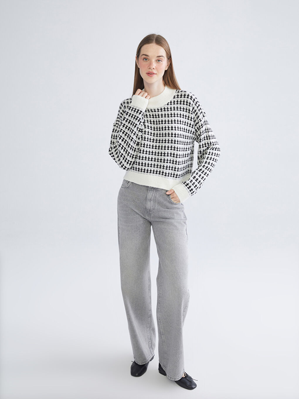 Crew Neck Patterned Women's Knitwear Sweater-1