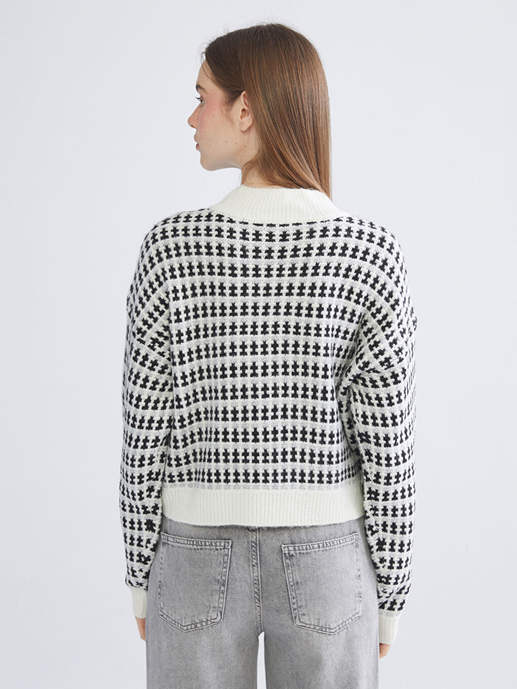 Crew Neck Patterned Women's Knitwear Sweater-3
