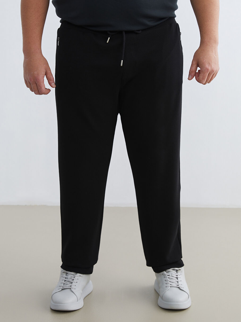 Siyah Standart Kalıp Erkek Eşofman Altı-5