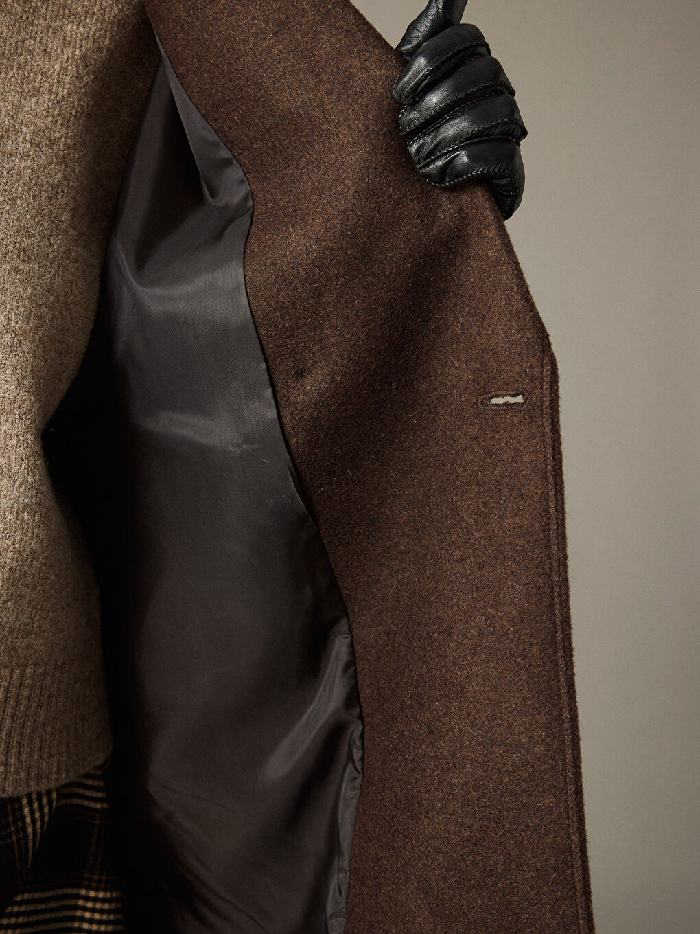 Kahverengi Kruvaze Yaka Kadın Kaşe Kaban-7