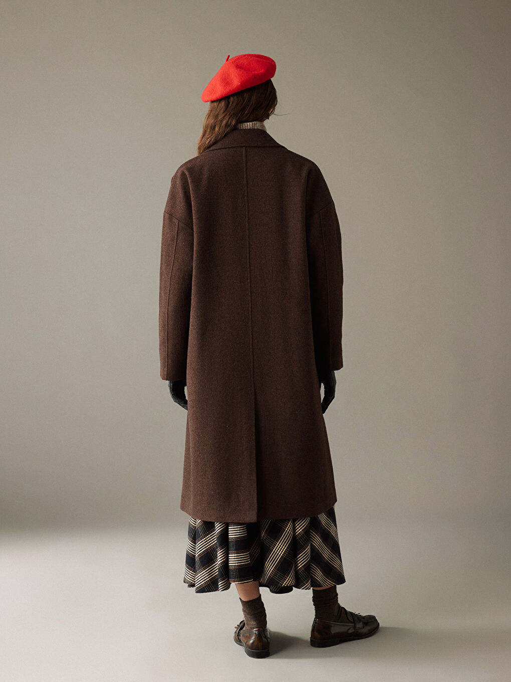 Kahverengi Kruvaze Yaka Kadın Kaşe Kaban-9