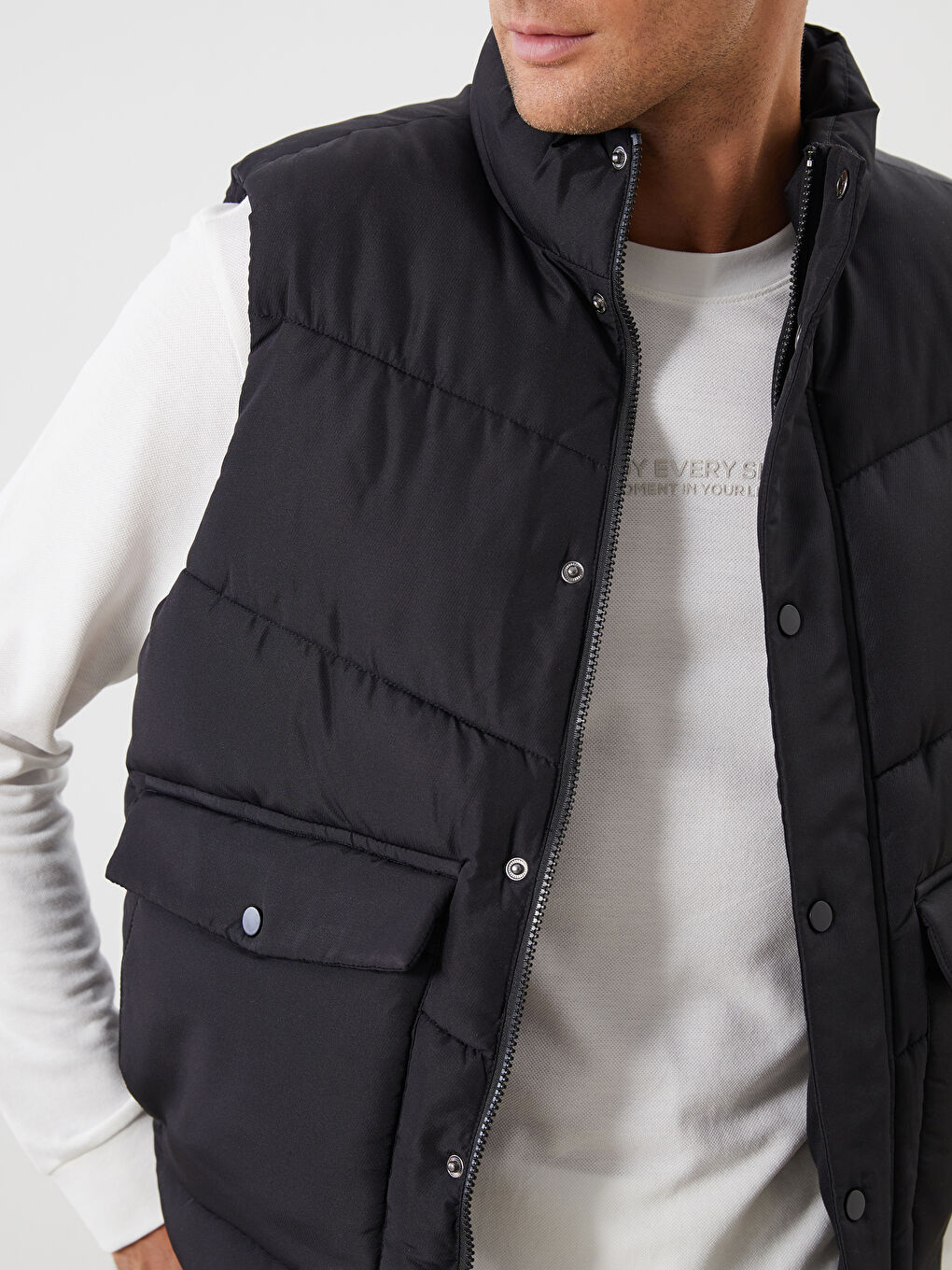 Standard Fit Funnel Neck Men's Puffer Gilet-2