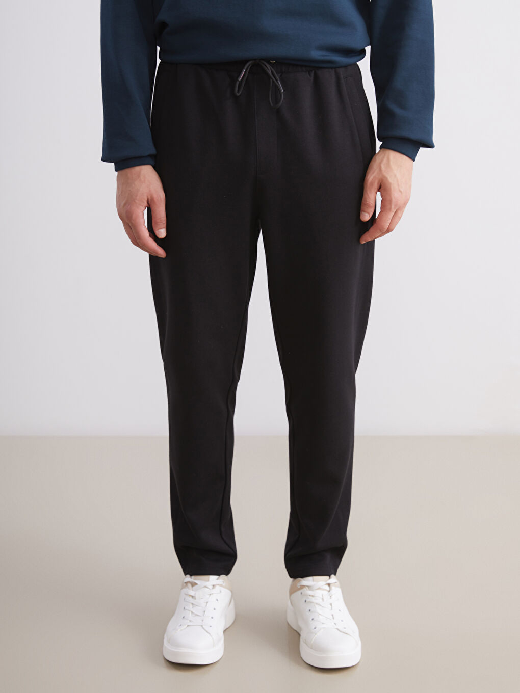 Standard Fit Men's Sweatpants-1