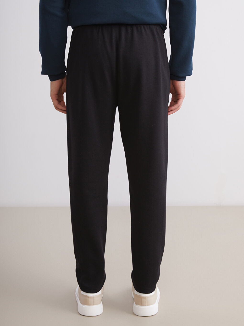 Standard Fit Men's Sweatpants-3