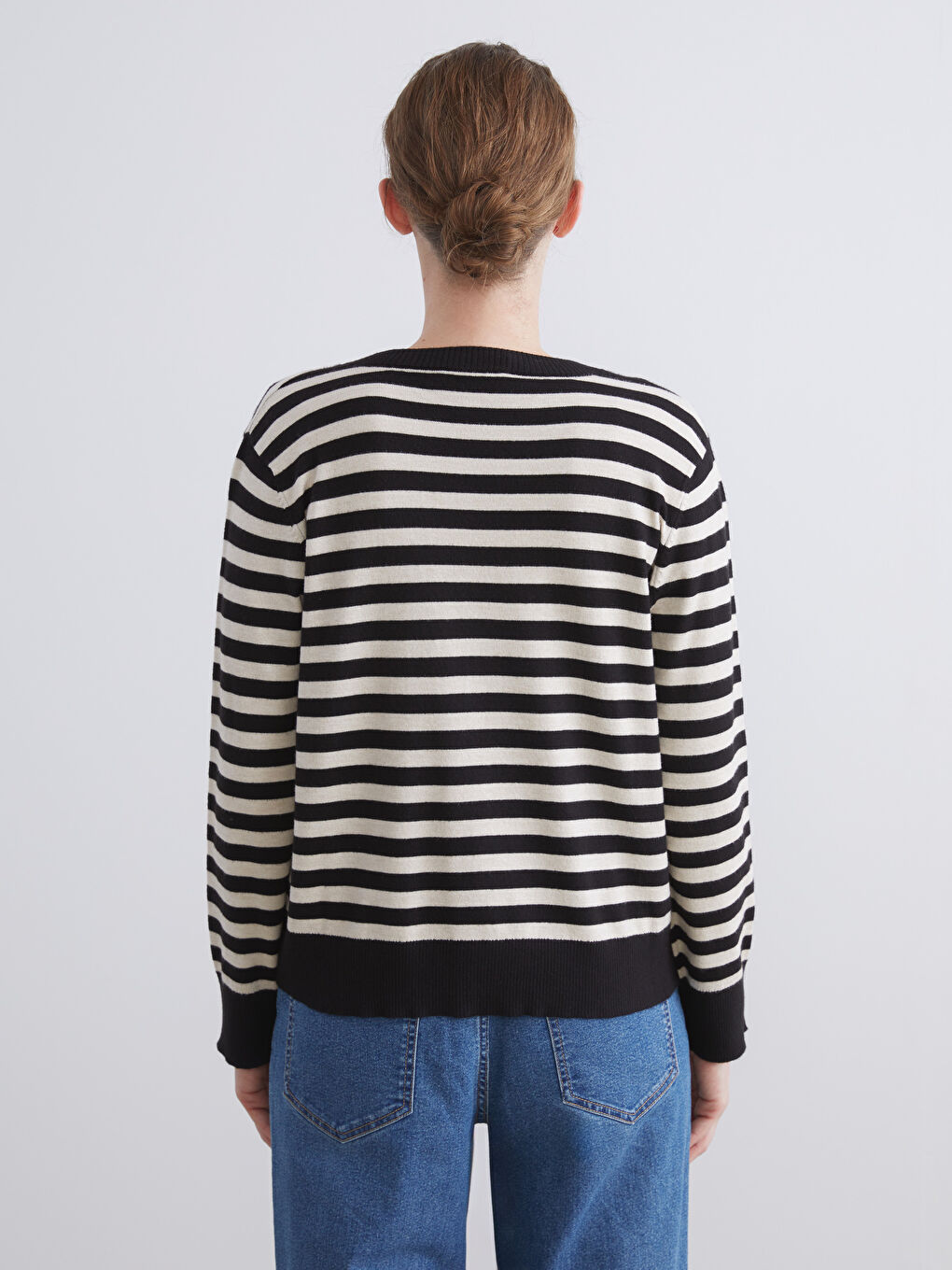 LCW Comfort Crew Neck Striped Women's Knitwear Cardigan -W5BP46Z8-LEG