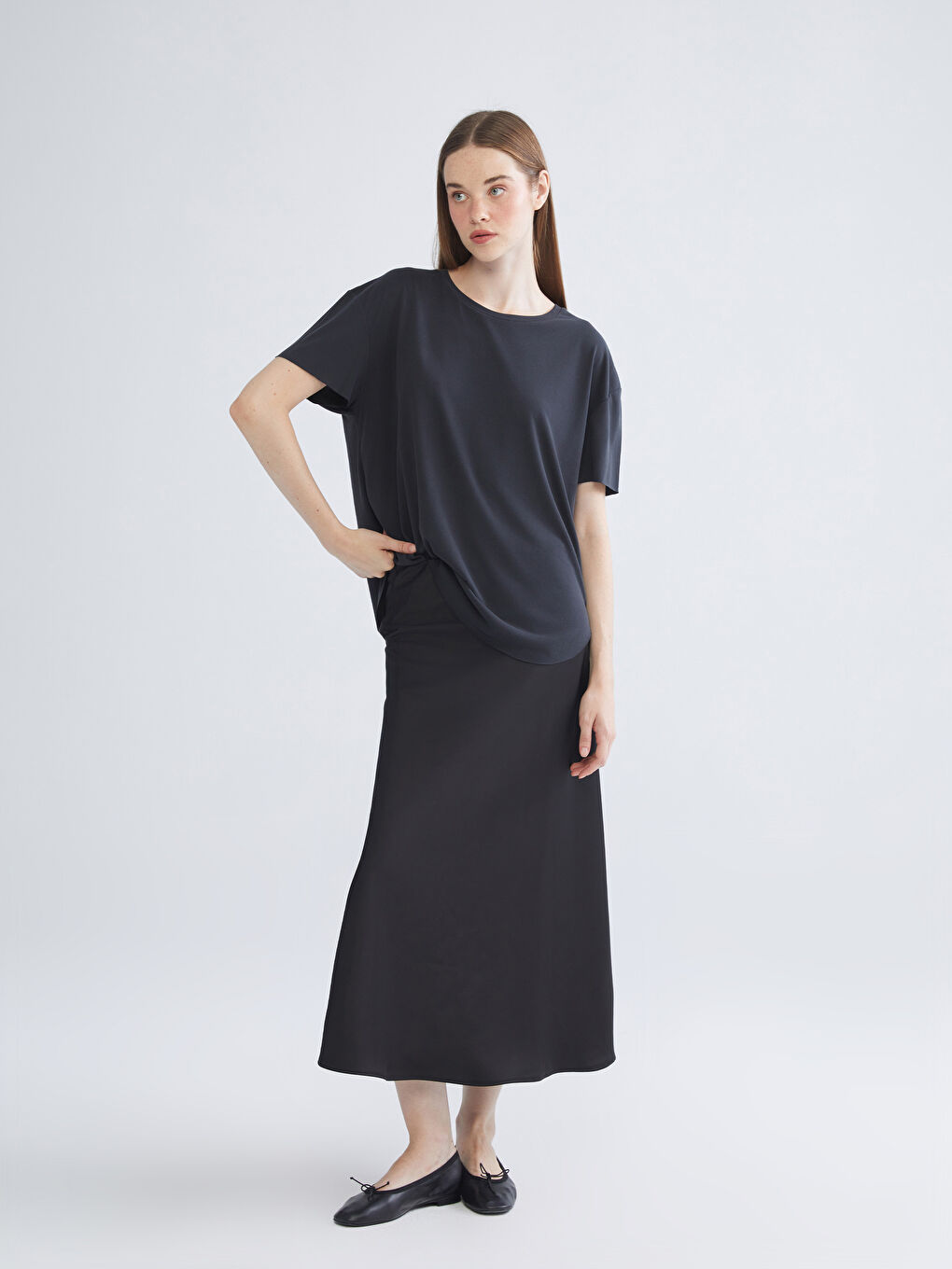 Elastic Waist Ruffled Satin Skirt-1