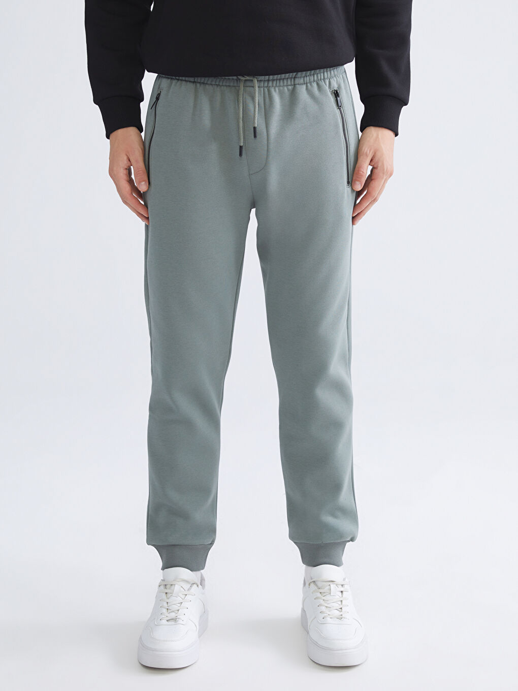 Standard Fit Jogger Sweatpants-1