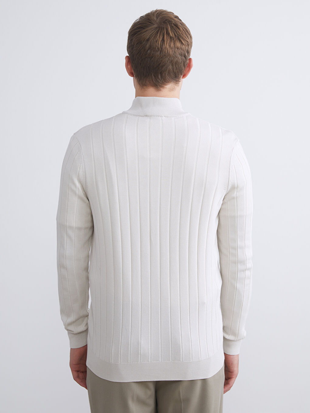 Bej Fermuarlı Dik Yaka Erkek Triko Kazak-3