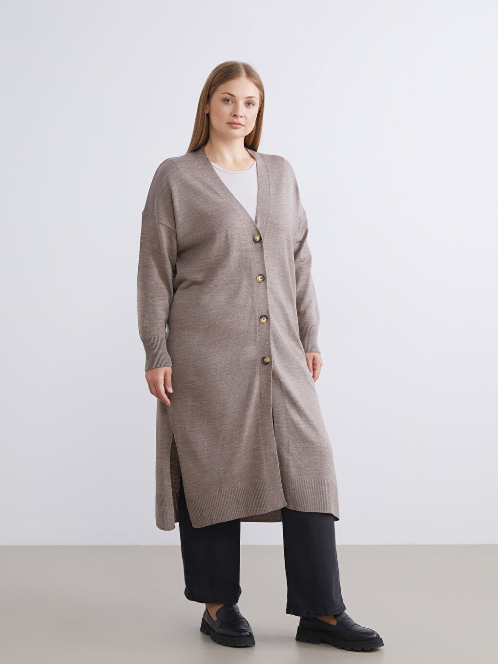 Bej V Yaka Kadın Triko Hırka-1