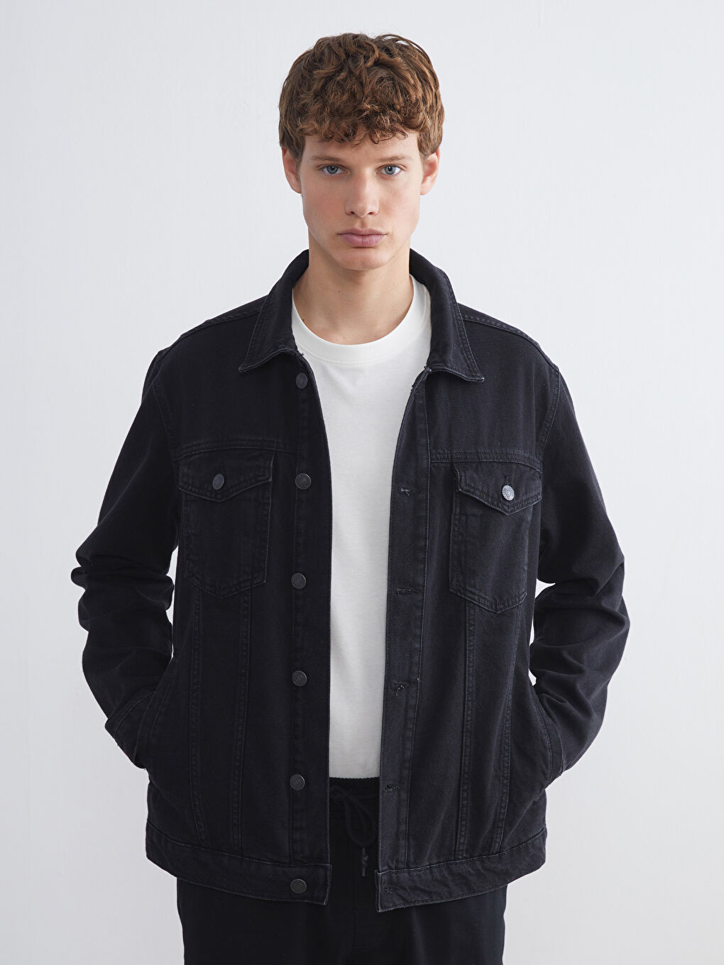 LCW Jeans جاكيت جينز رجالي بقصة عادية -W5BR55Z8-326