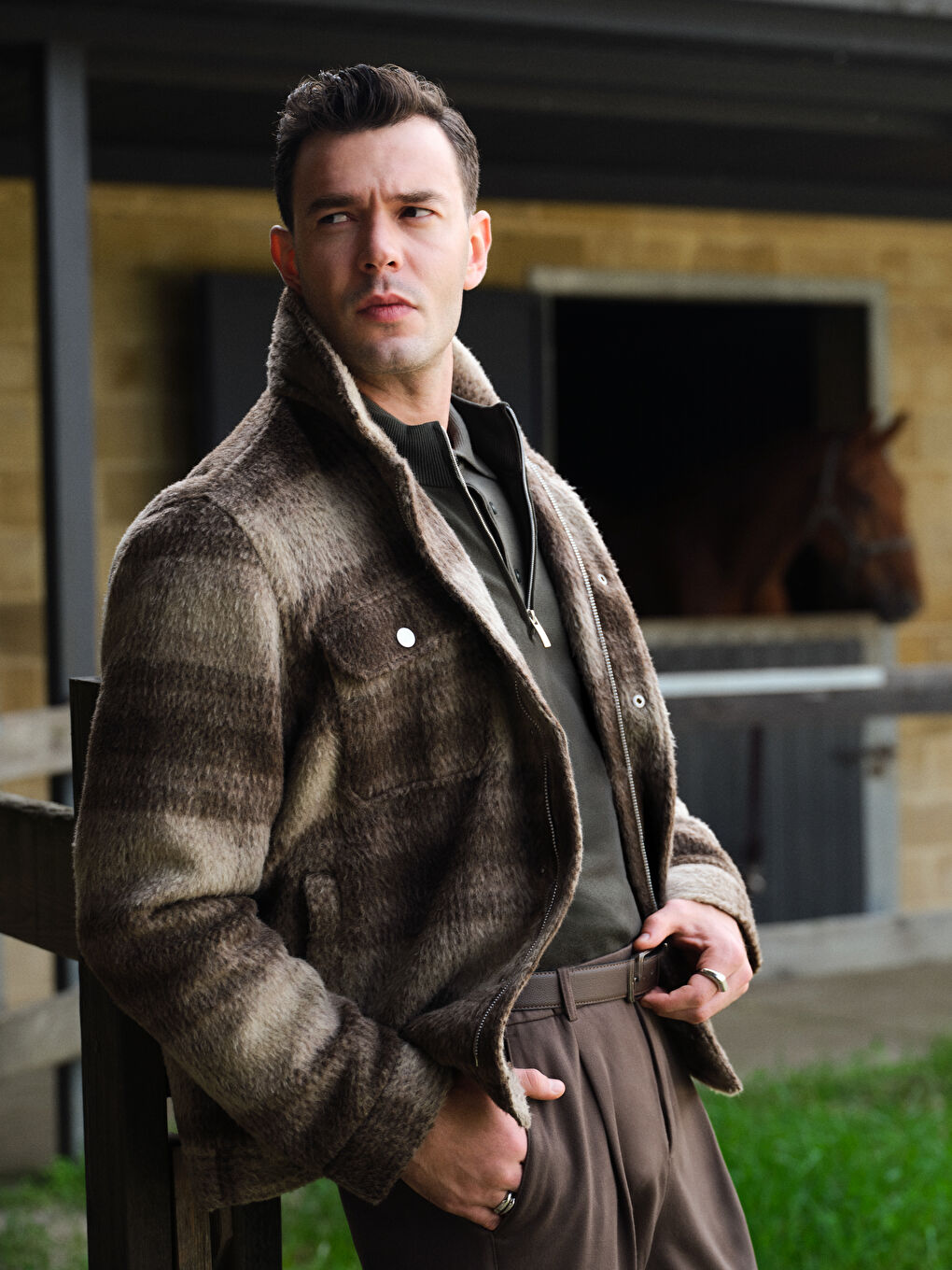 Muškarac SMEĐA Natkošulja