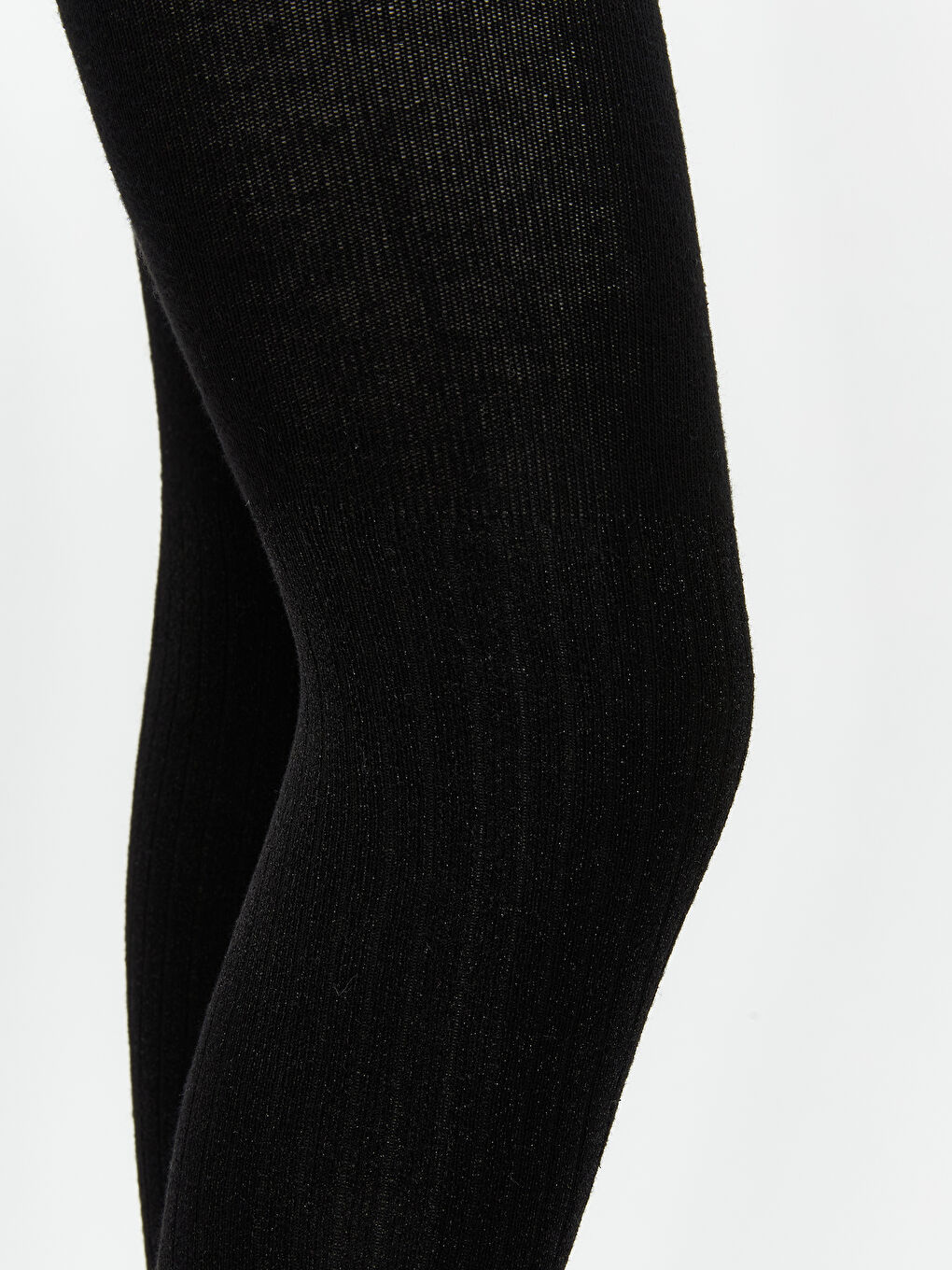 جۆراب و تایت بۆ کچان-1