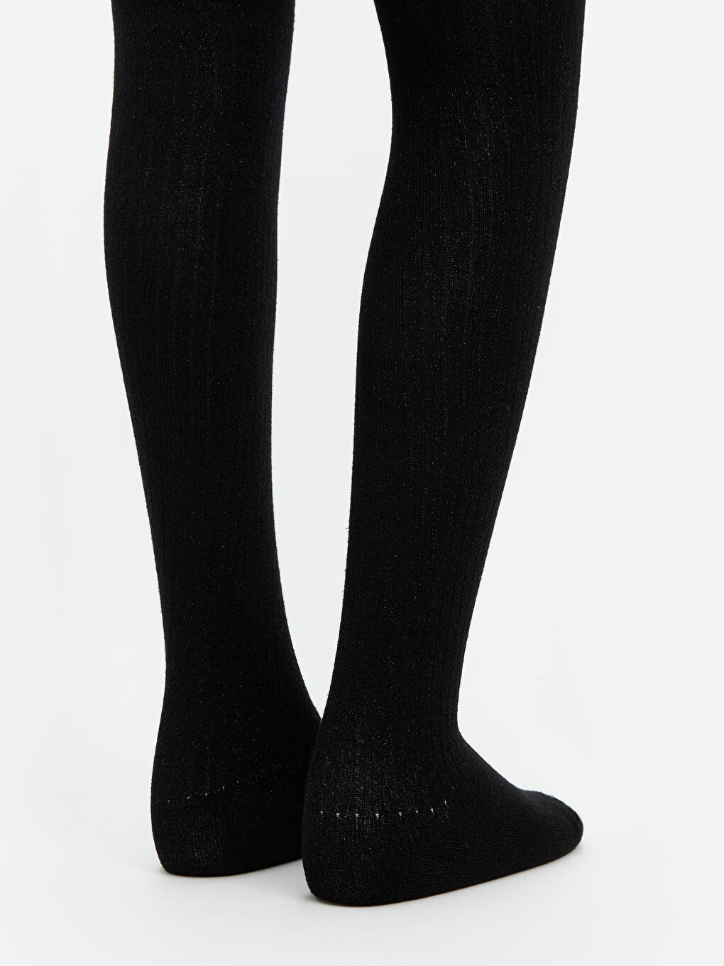 جۆراب و تایت بۆ کچان-2