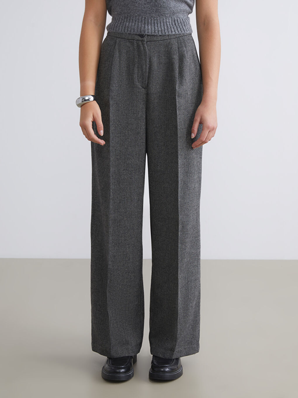 Woman ANTHRACITE Trousers-1