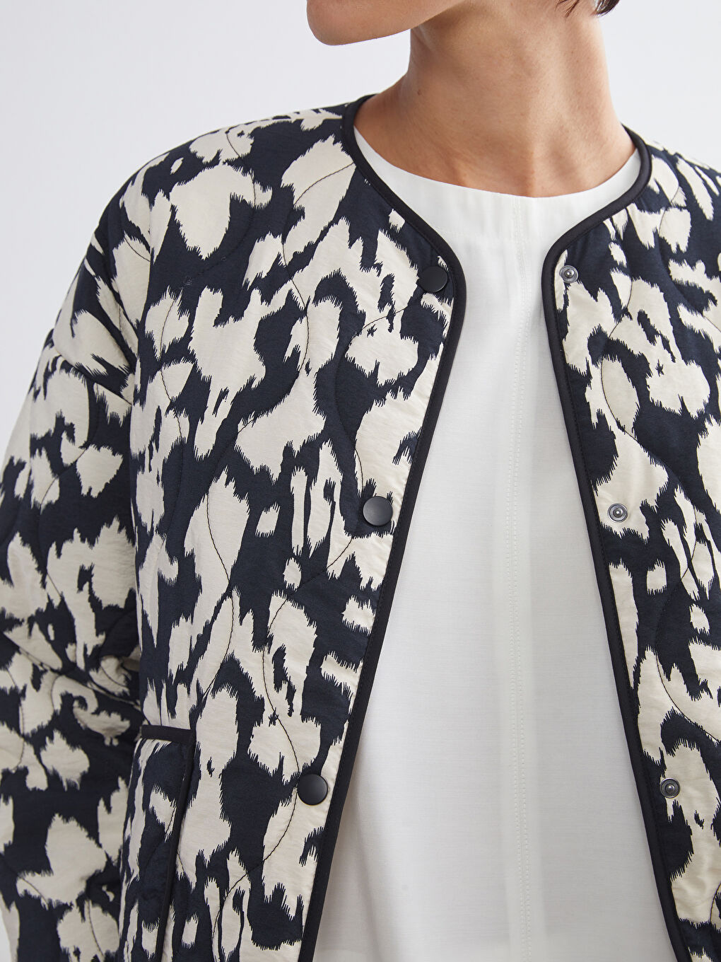 LCW Vision Woman BLACK Jacket -W5BT04Z8-SW5