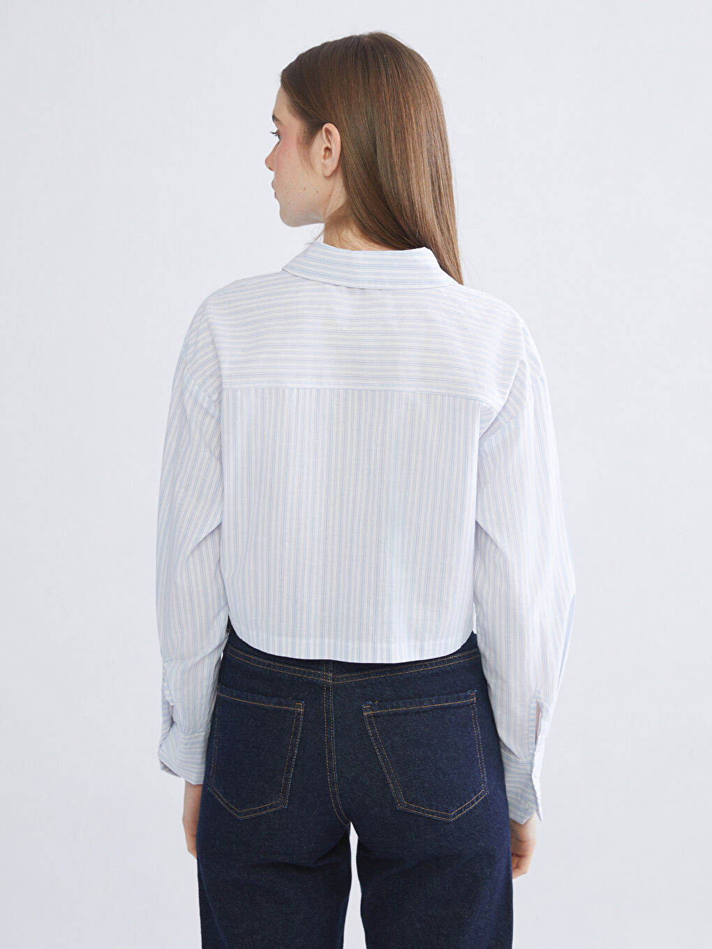 Chemise Rayée Coupe Courte en Popeline pour Femmes-7