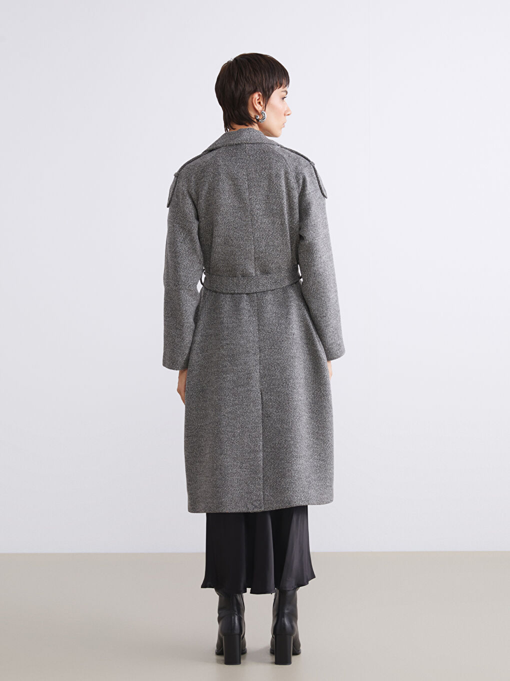 Gri Ceket Yaka Desenli Oversize Kadın Kaşe Kaban-6