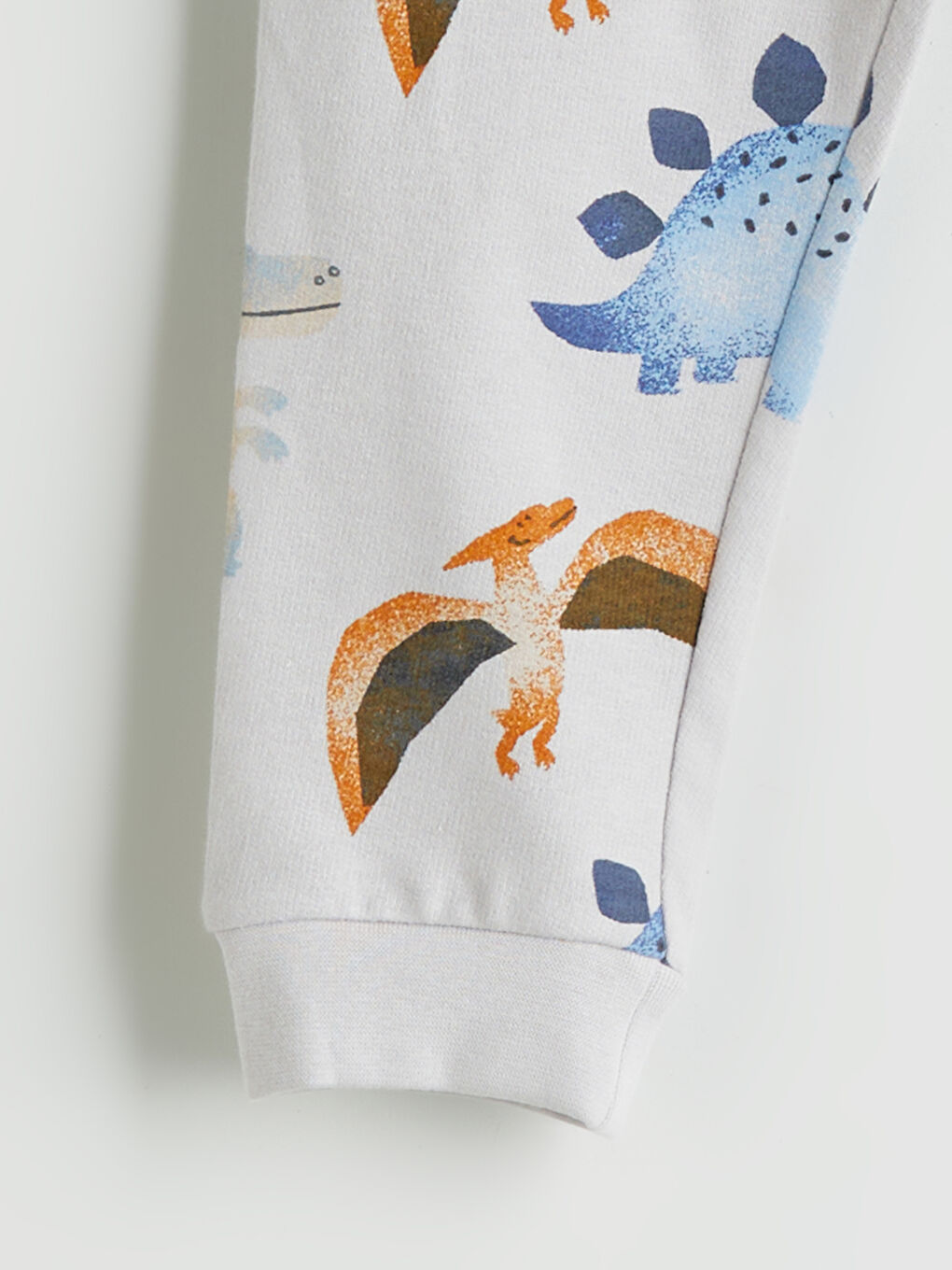 Printed Boys' Pyjama Set-5