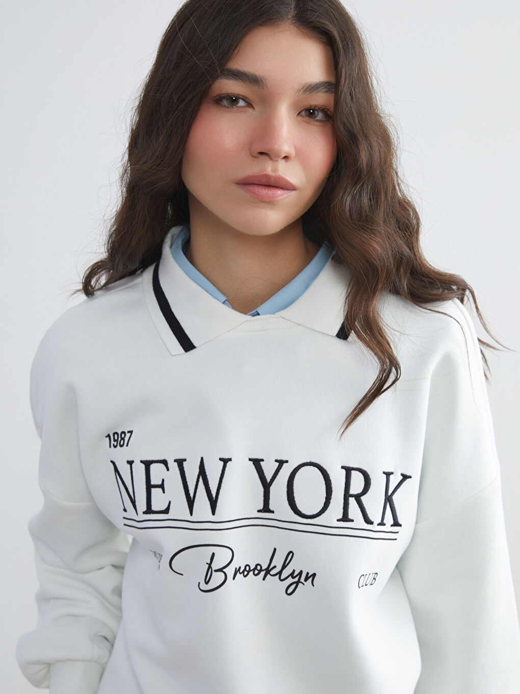 Woman ECRU Sweatshirt