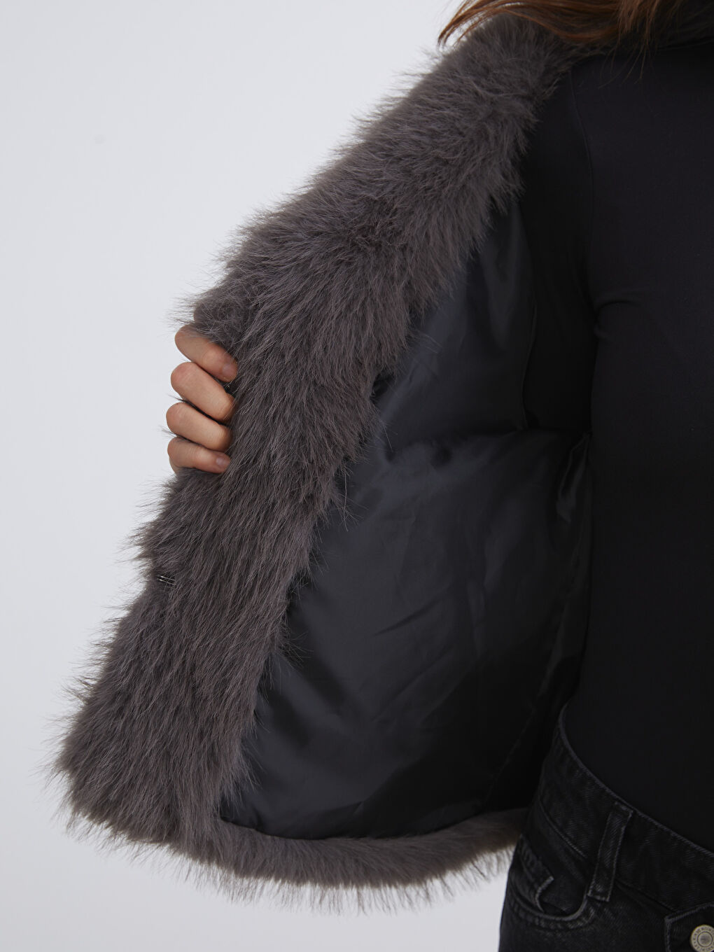 Gri Ceket Yaka Kadın Kürk Mont-3