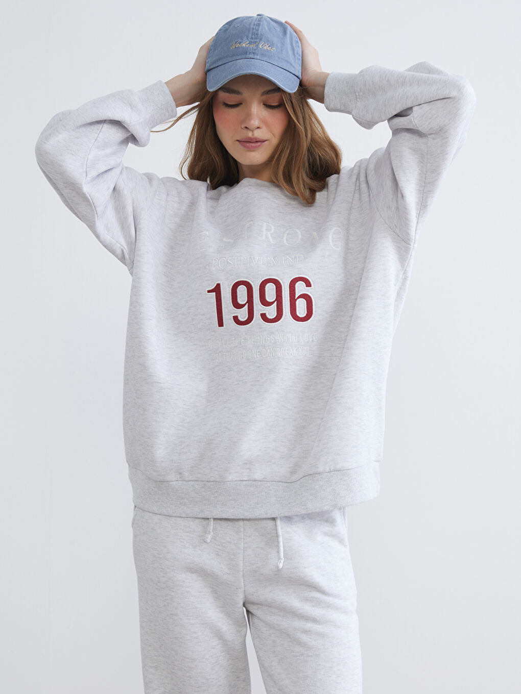Woman GREY Sweatshirt