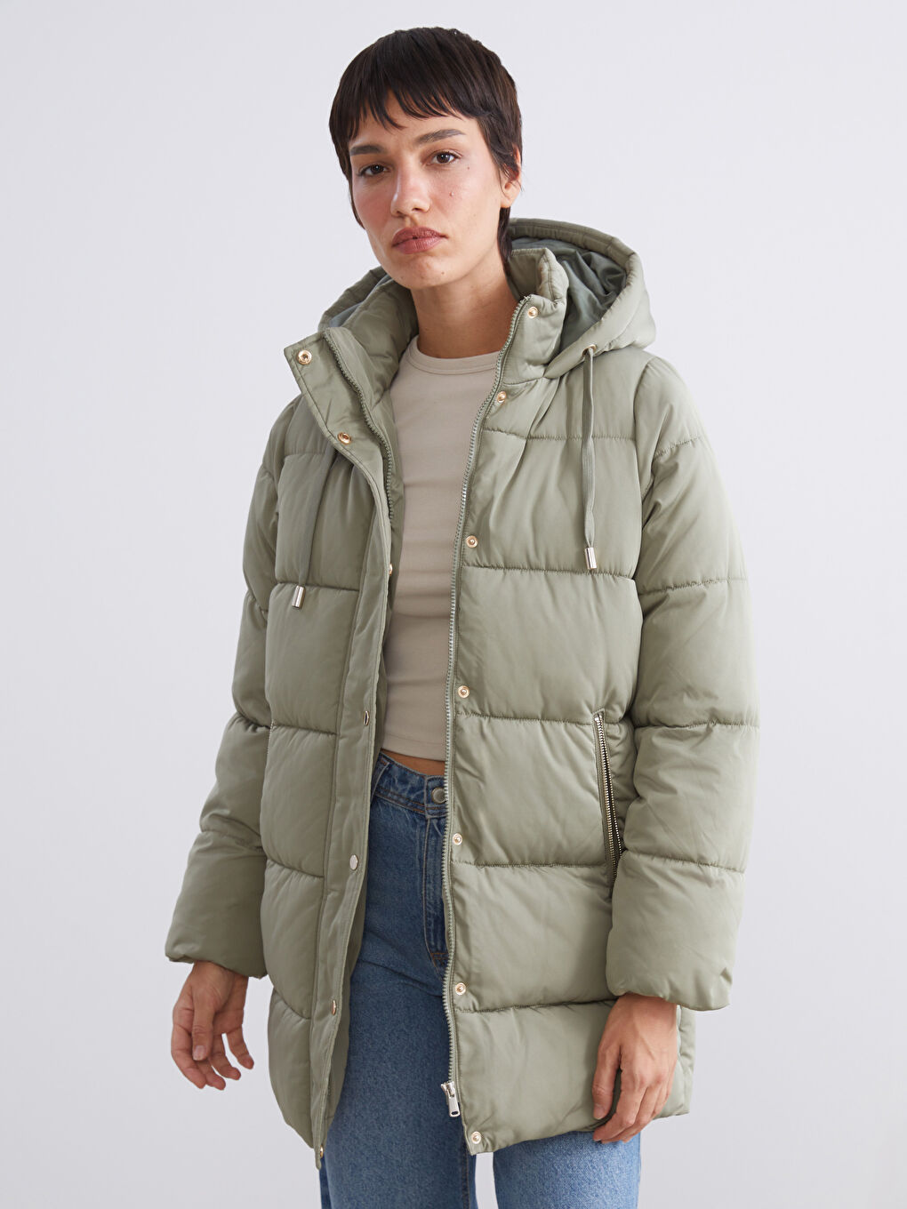 Haki Kapüşonlu Kadın Şişme Mont-1