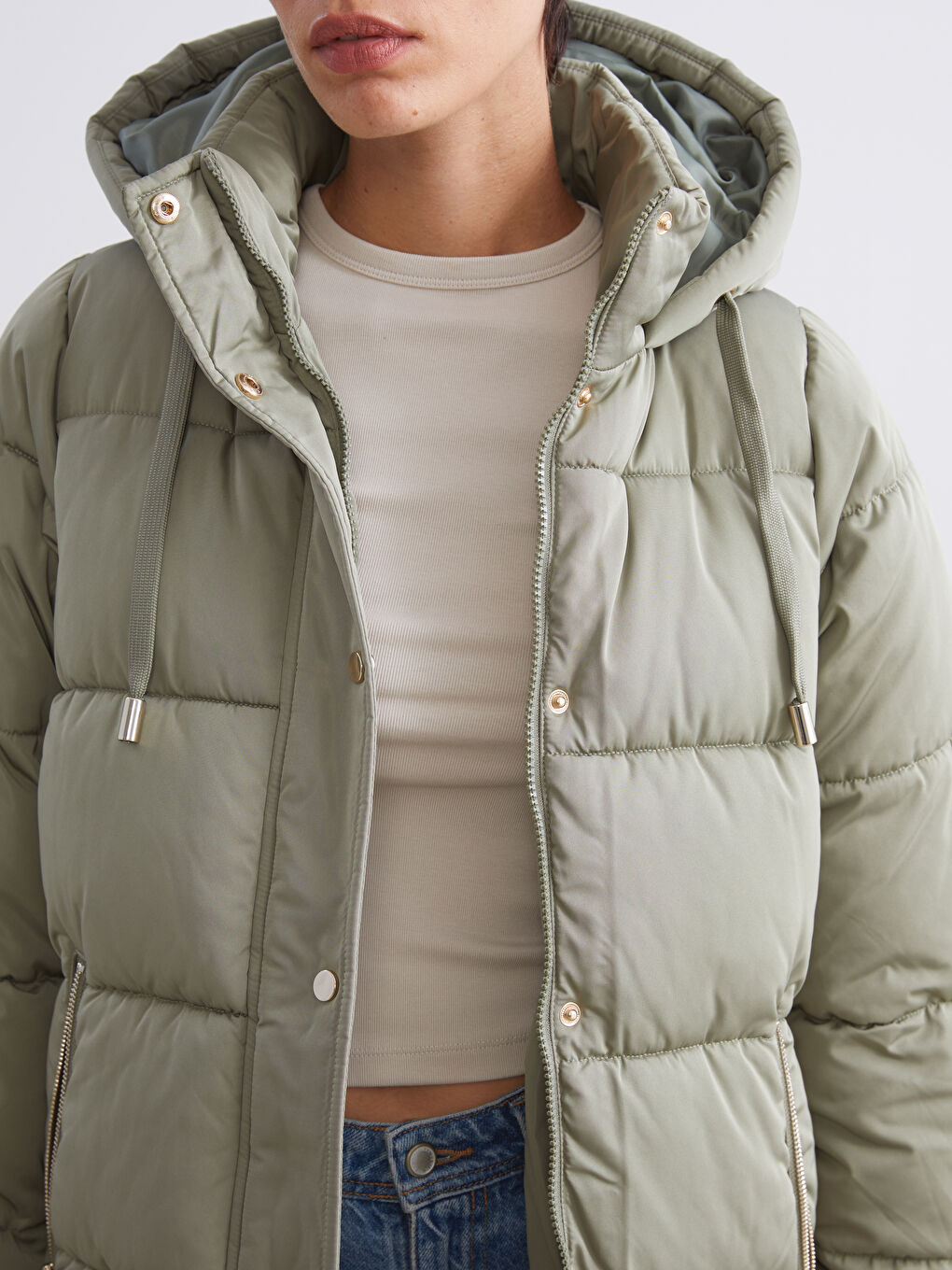 Haki Kapüşonlu Kadın Şişme Mont-2