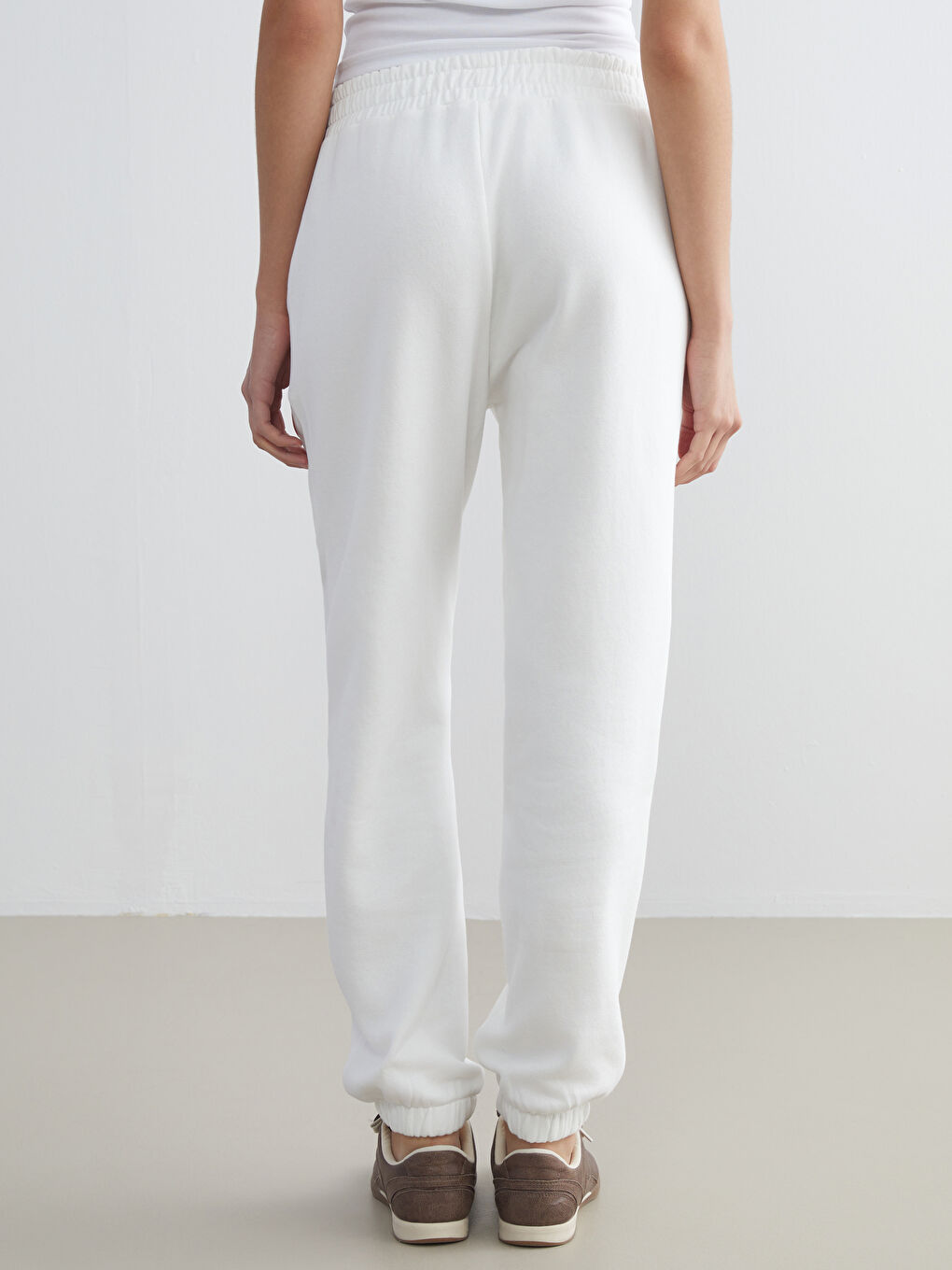 XSIDE Woman ECRU Jogger Sweatpants -W5BV39Z8-R9J