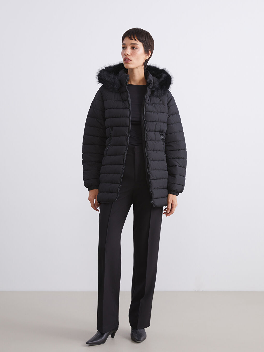 Hooded Women's Puffer Coat-2