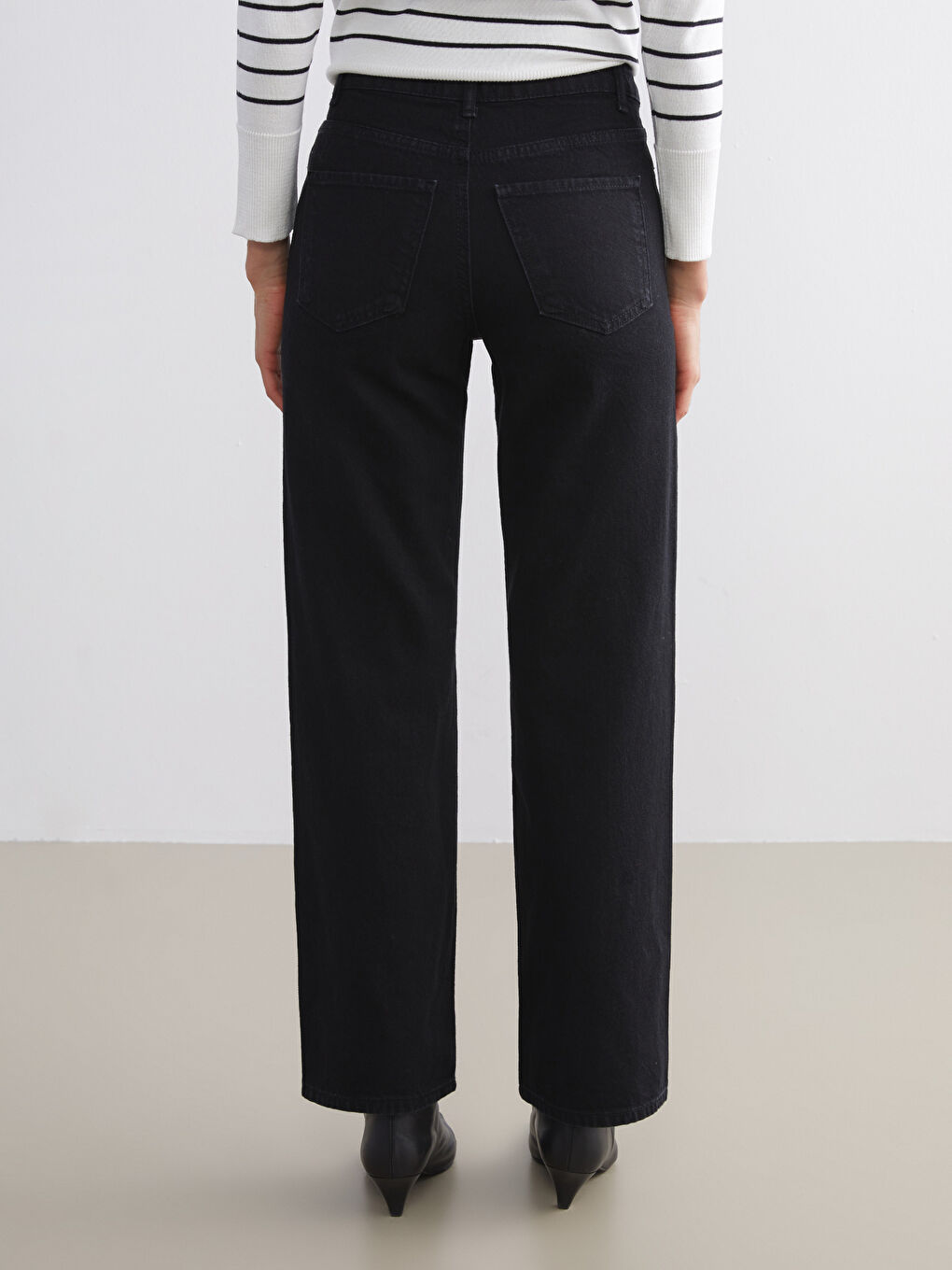 Siyah Wideleg Kadın Jean Pantolon-3