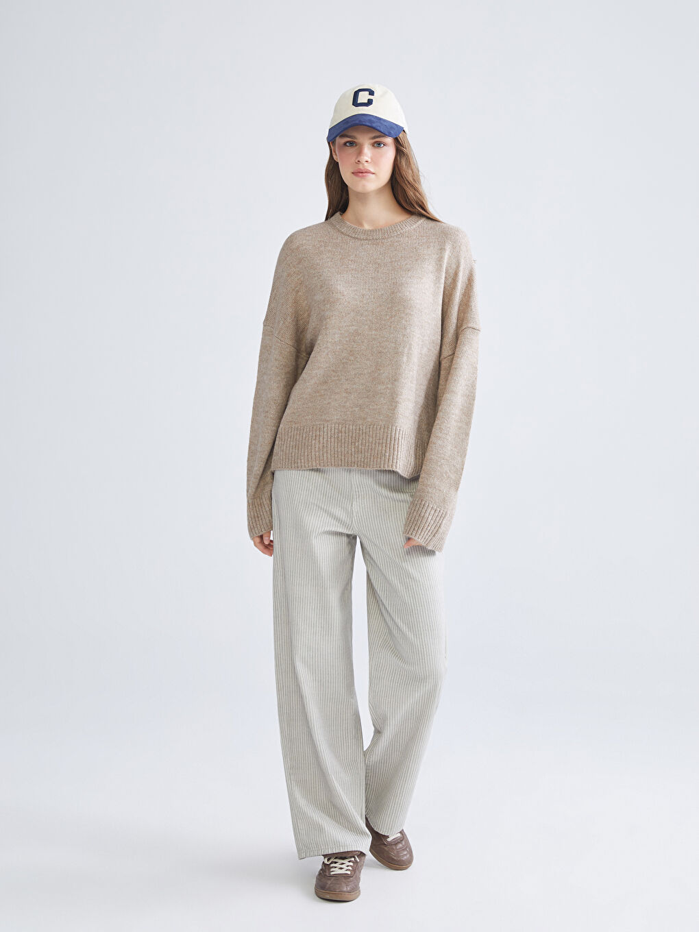 Crew Neck Oversize Women's Knitwear Sweater-1