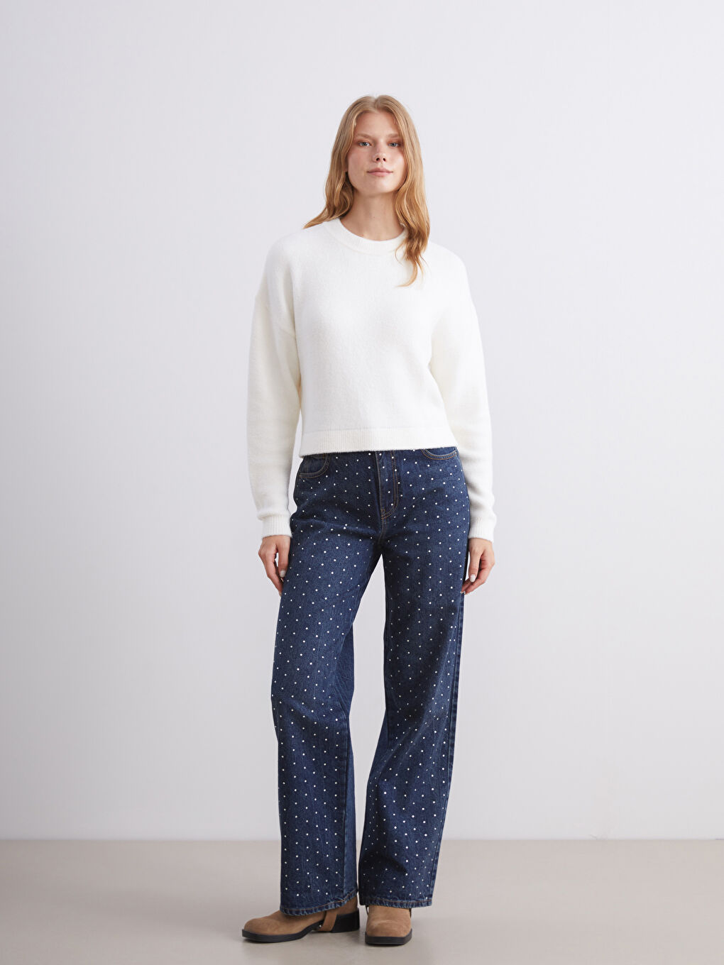 Crew Neck Women's Knitwear Sweater-1