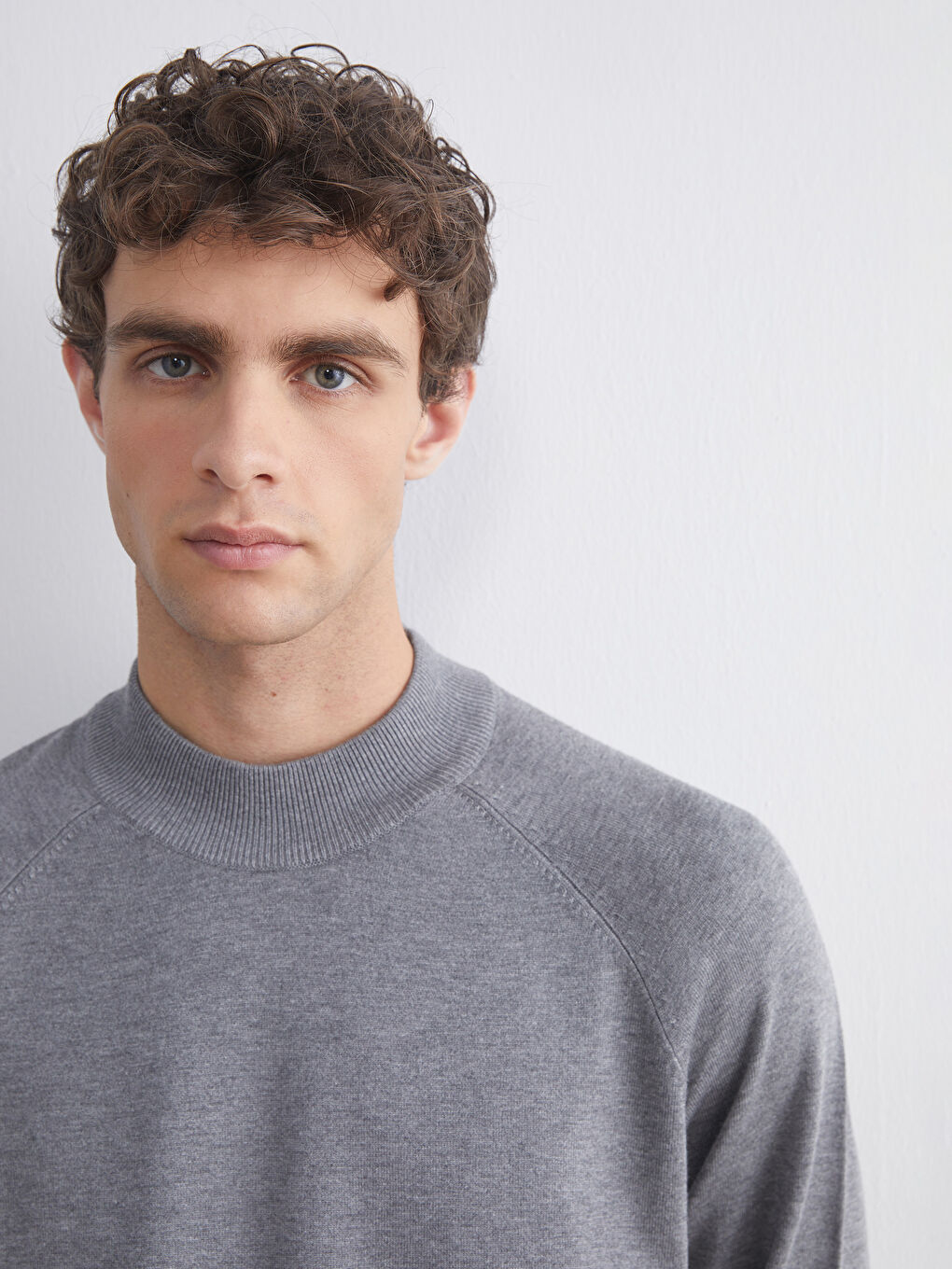 Half Turtleneck Men's Knitwear Sweater-5