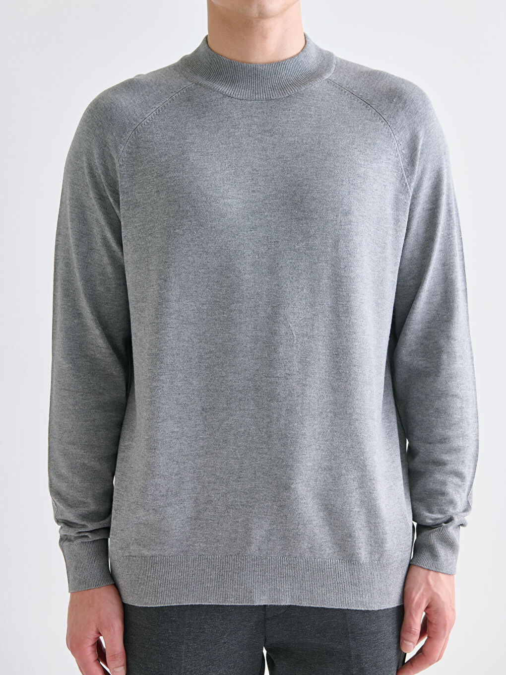 Half Turtleneck Men's Knitwear Sweater-4