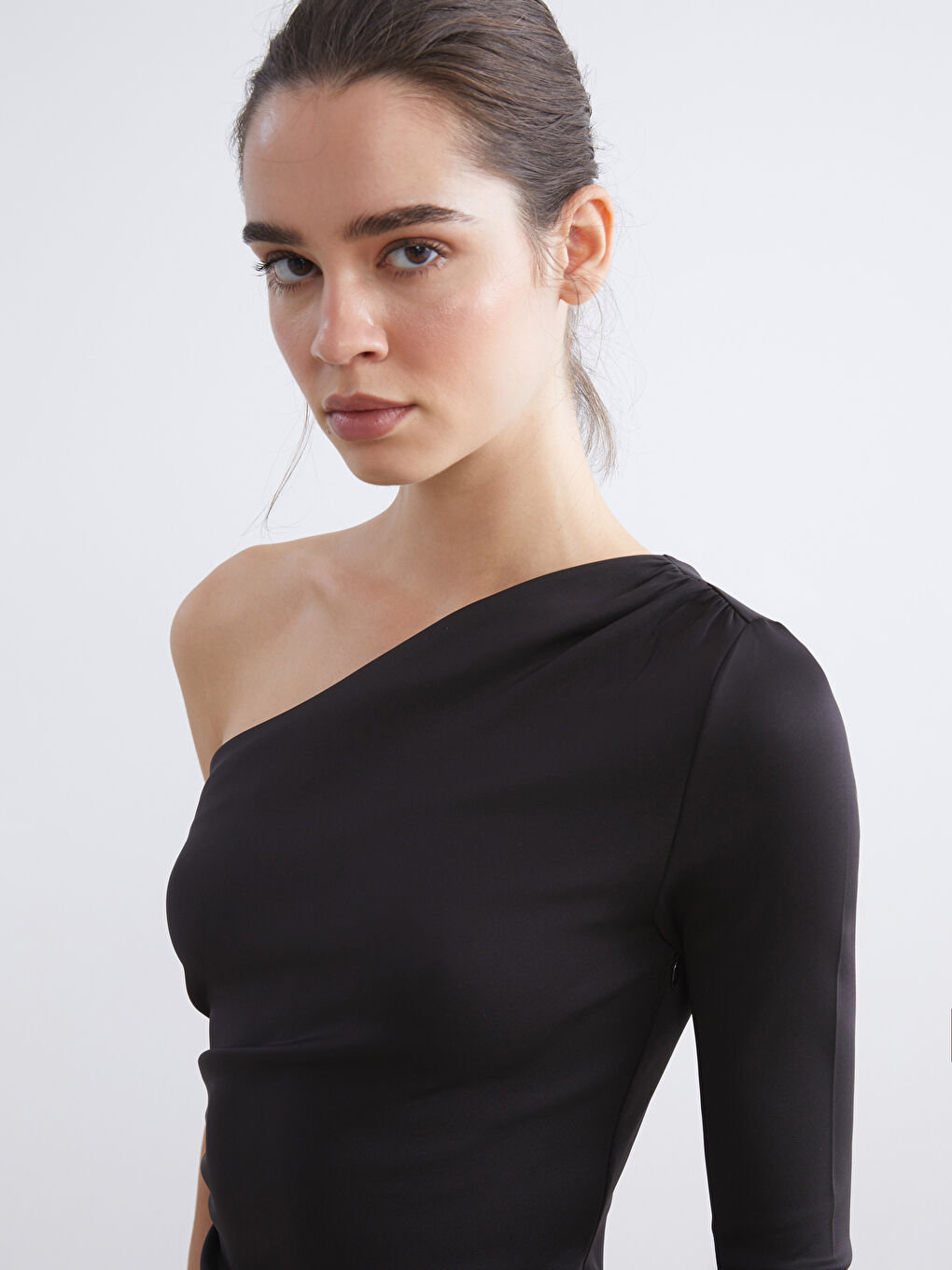 Woman BLACK Dress-2