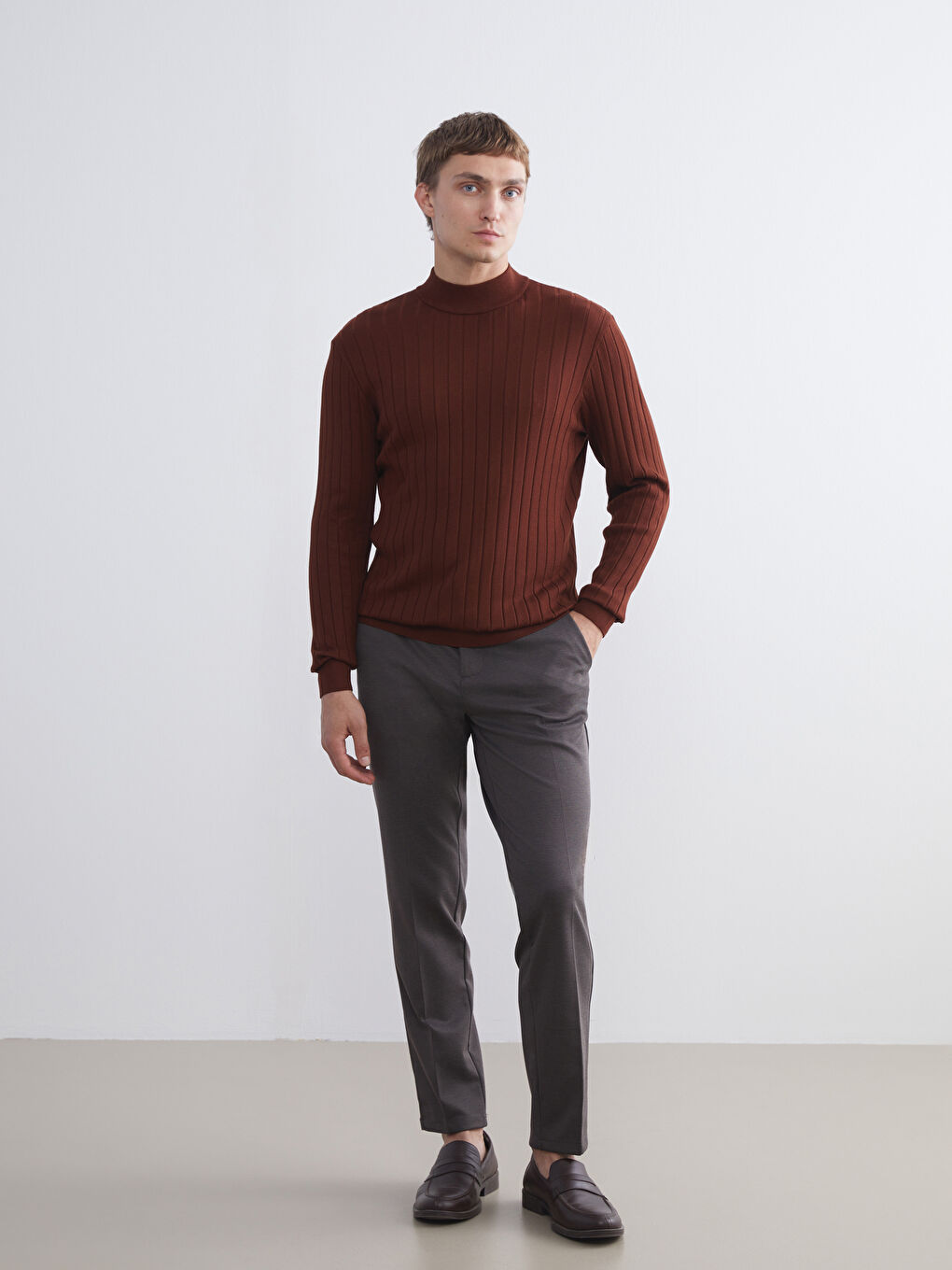 Half Turtleneck Men's Knitwear Sweater-1