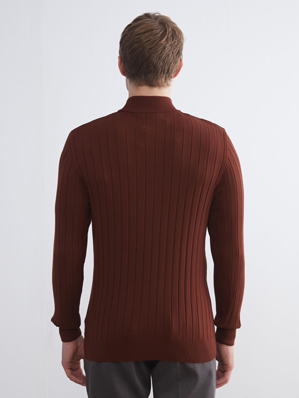 Half Turtleneck Men's Knitwear Sweater-3