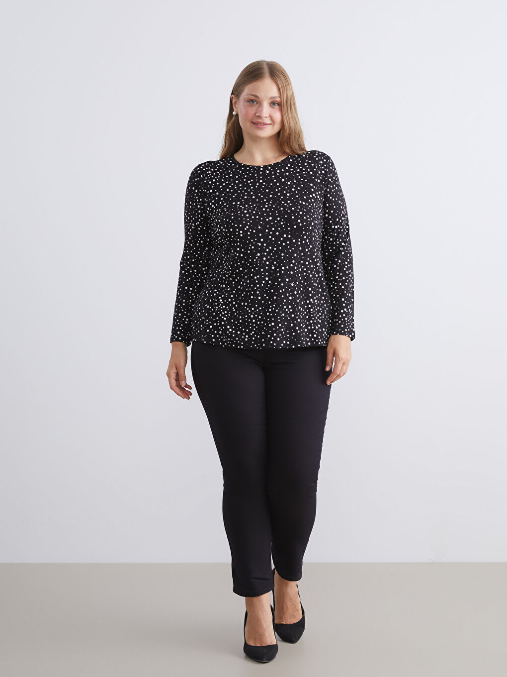 Siyah Beli Lastikli Slim Fit Kadın Jean Pantolon-1