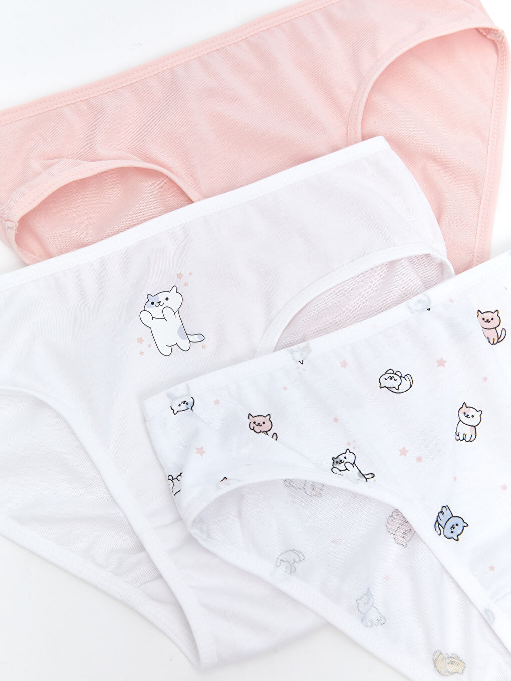 LCW Kids Printed Girl's Panties 3 pcs -W5CA38Z4-LU8