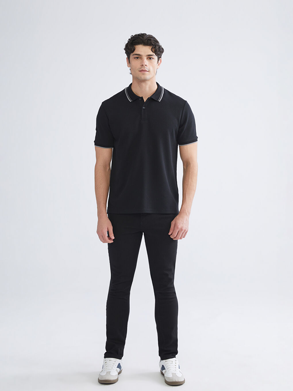 Ανδρικό T-Shirt με Λαιμόκοψη Polo-1