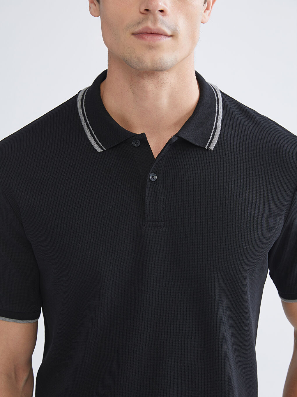 Ανδρικό T-Shirt με Λαιμόκοψη Polo-2