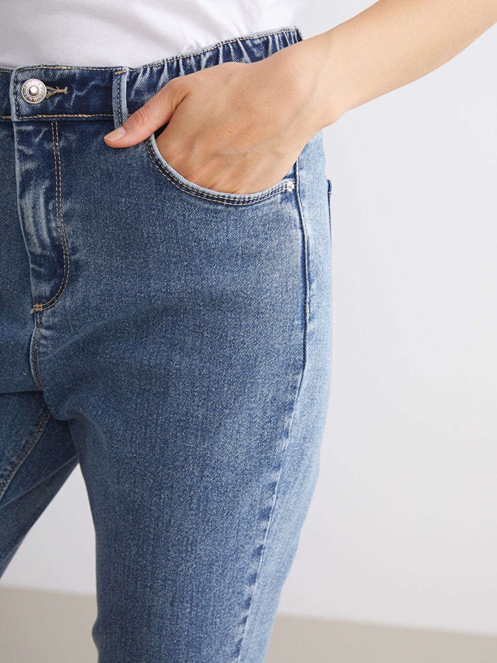 İndigo Beli Lastikli Slim Fit Kadın Jean Pantolon-3