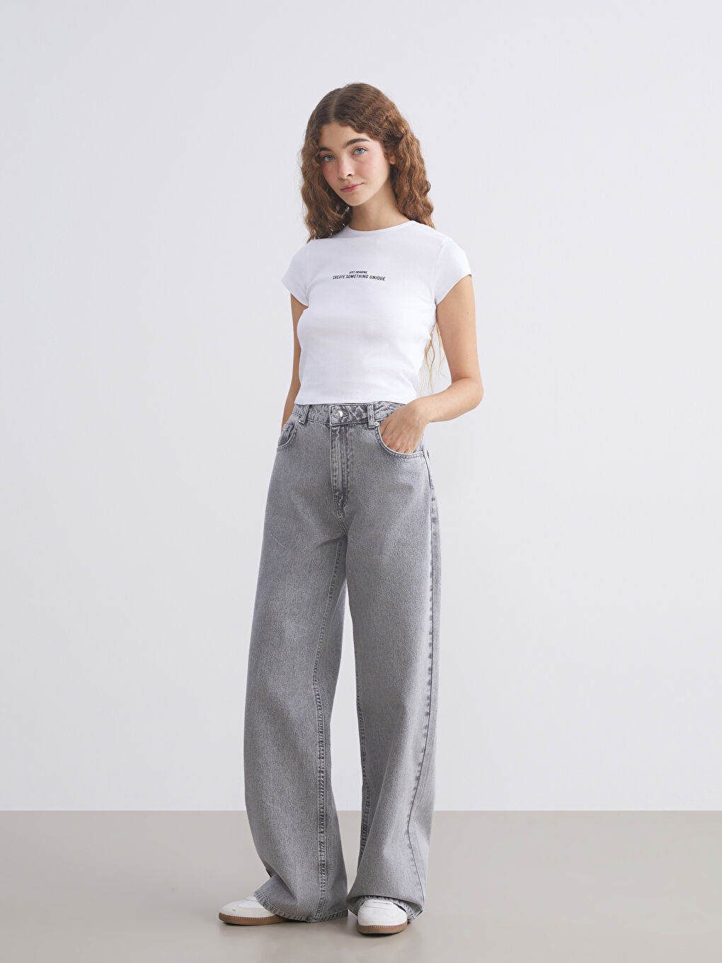 جينز واسع الساق عالي الخصر للسيدات-1