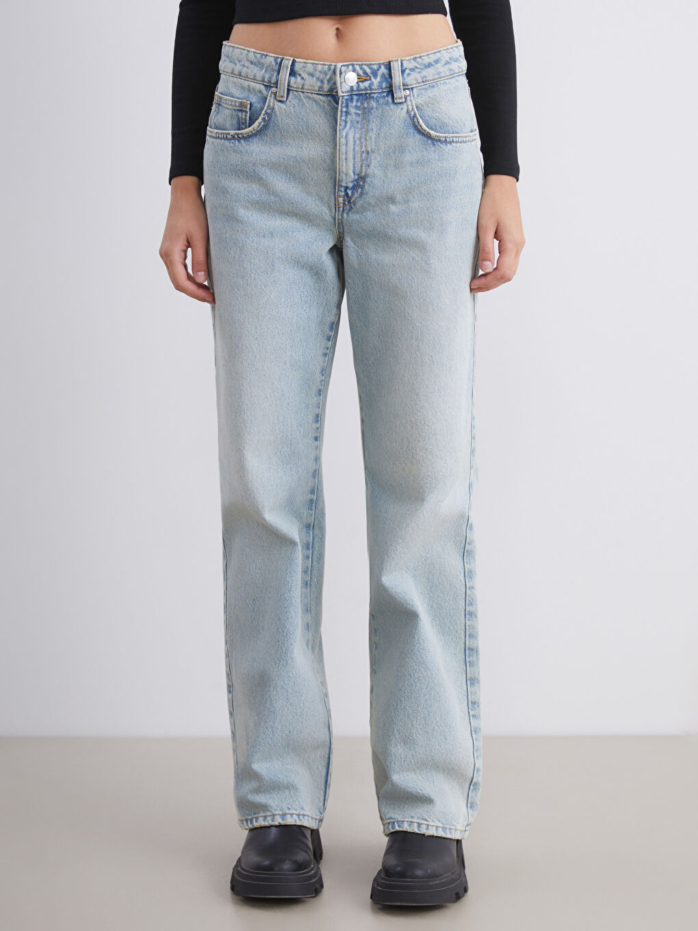 Wideleg Women's Jeans-2