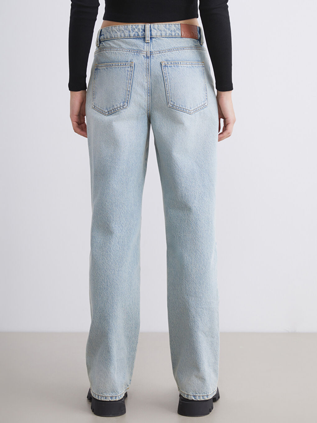 Wideleg Women's Jeans-4