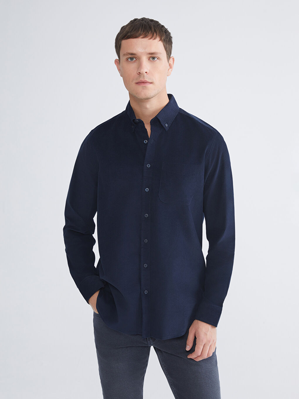 قميص مخمل كم طويل عادي للرجال-1