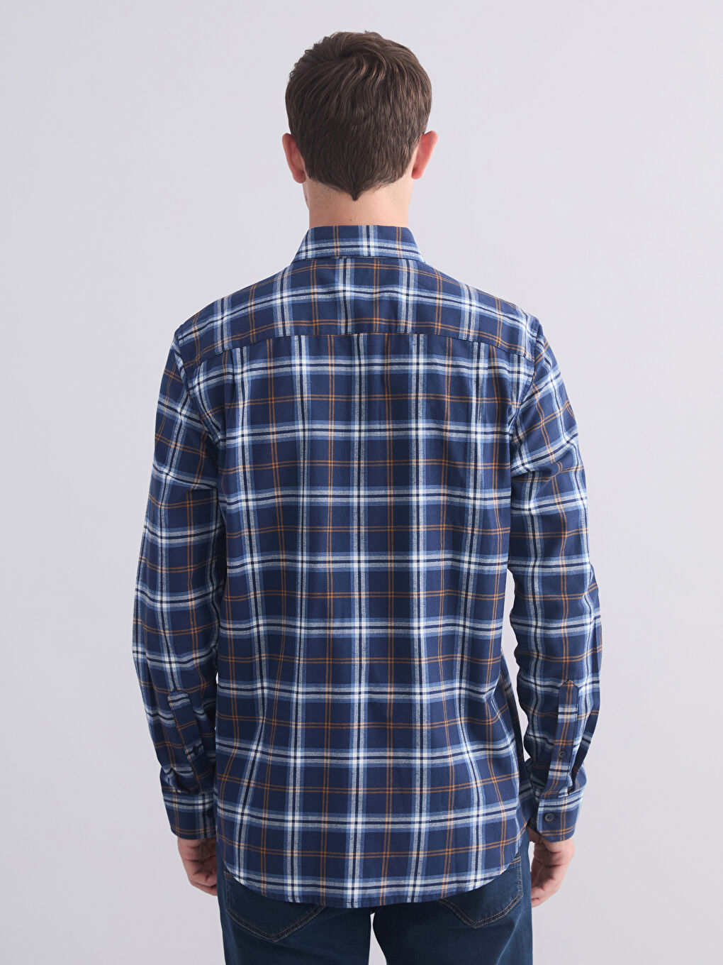 قميص رجالي بنقشة المربعات بقصة عادية-3