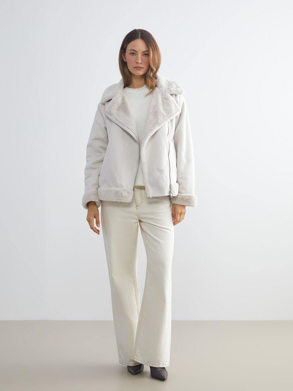 Women's Biker Neck Plain Faux Leather Jacket-2