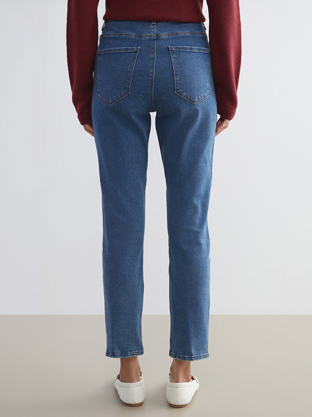 Slim Fit Women's Jeans-3